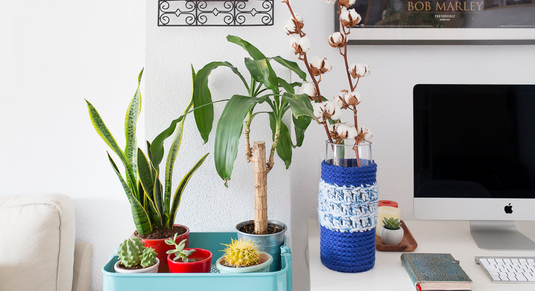 Jarrón decorado con lana