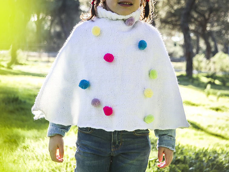 Poncho Pom Pom
