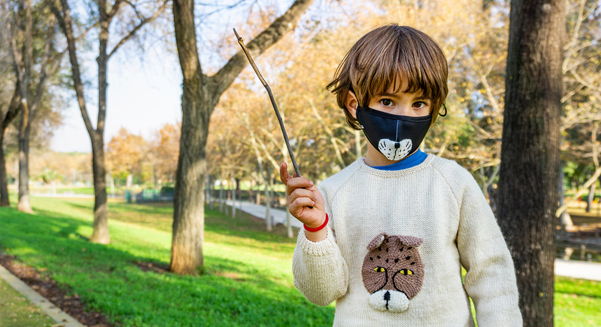 Mascarilla felina infantil