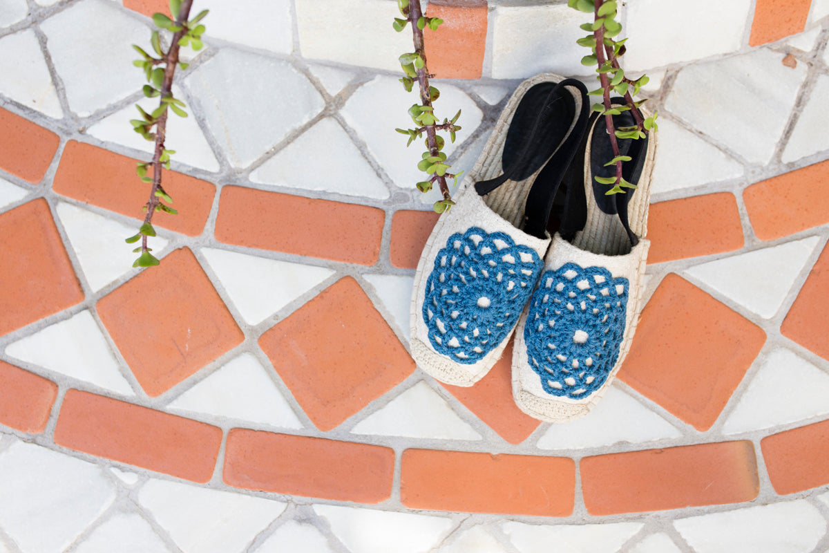 Adorno crochet alpargatas