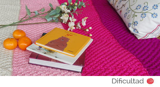 Manta cubre pies rayas