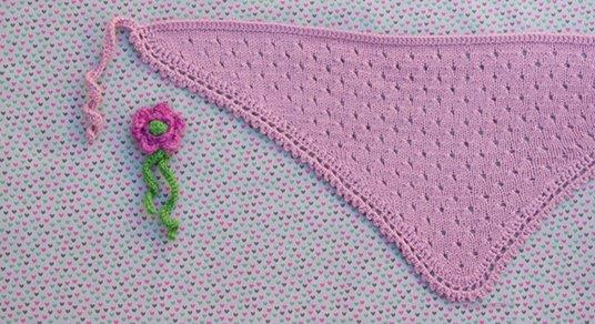 Pañuelo piquillo con topos