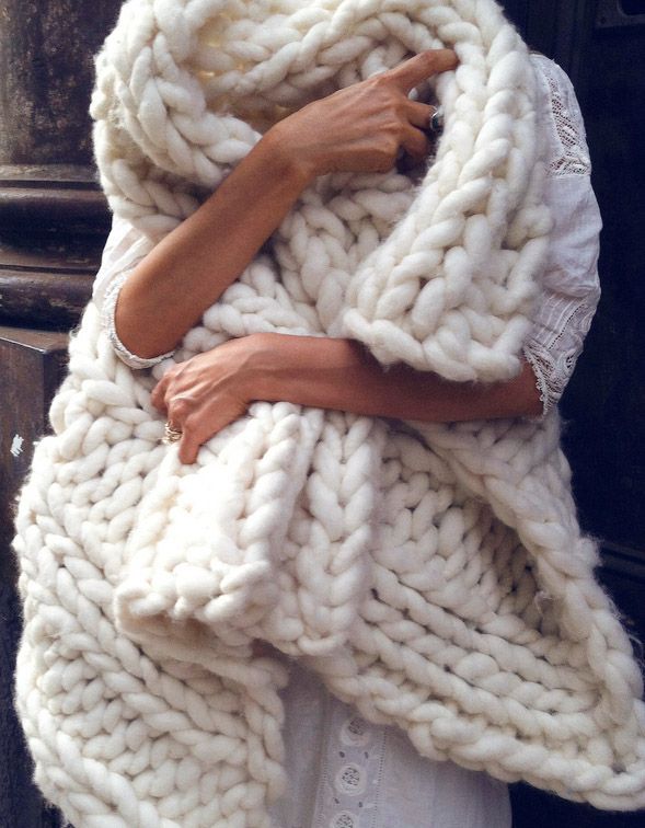 Maxi-bufandas, la prenda del invierno