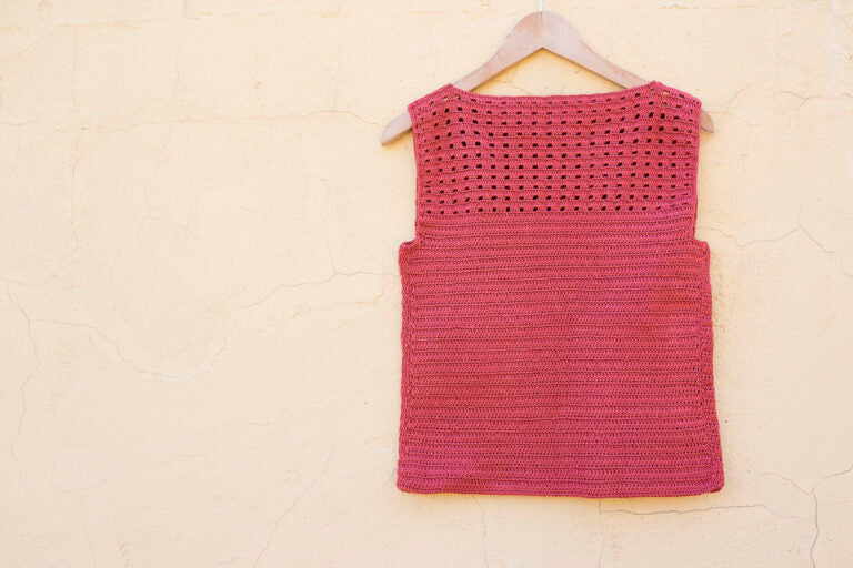 Chaleco con museta calada